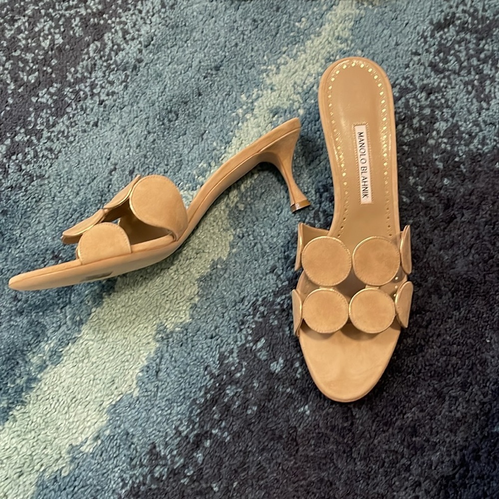 Manolo Blahnik Haribalmu Slides NWT - Picture 2 of 8